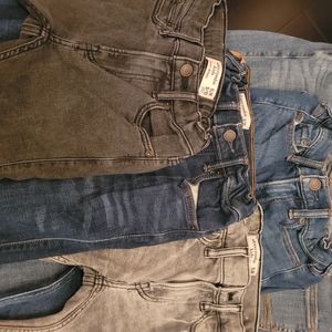 Abercrombie kids super skinny jeans
